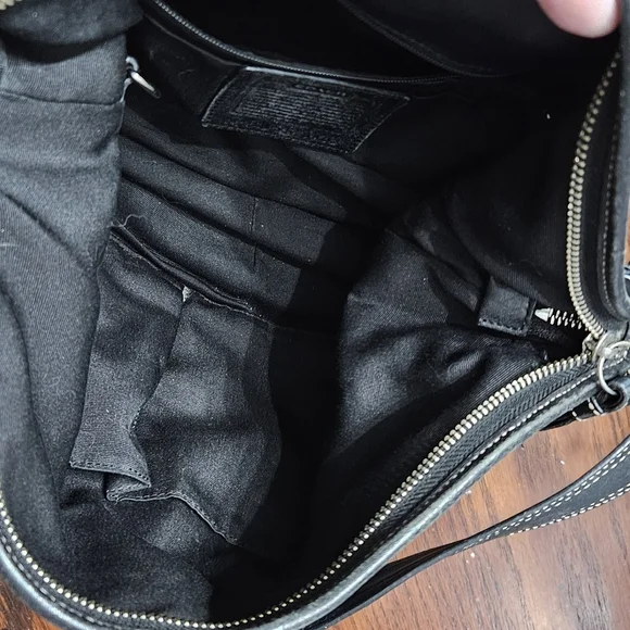 Coach Black Leather Shoulder Bag - Picture 6 of 8